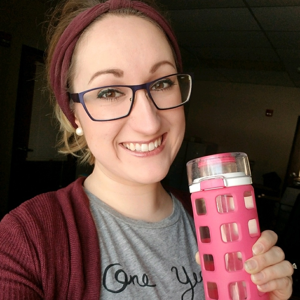 Meet your Posher, Rebekah
